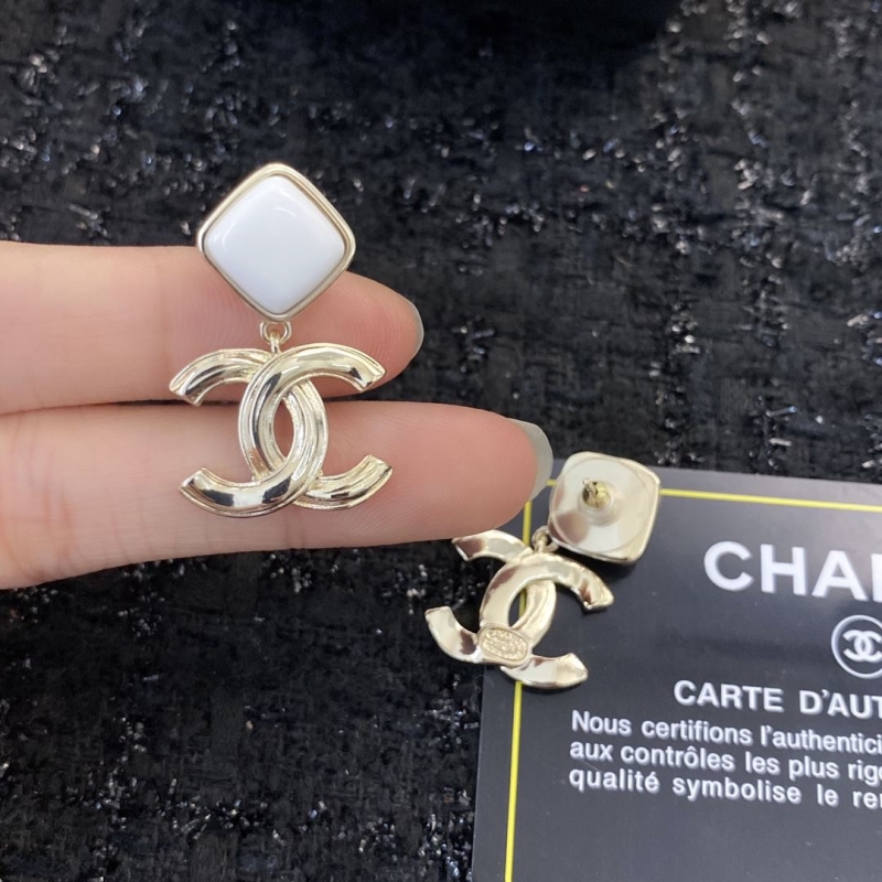 Ch**el earrings